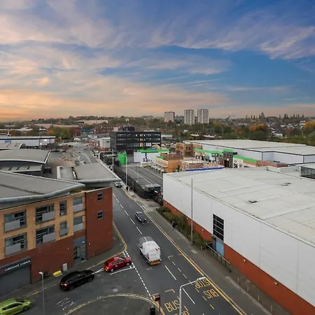 New - Work Or Relax - Centre - Springwell * Leeds (West Yorkshire)